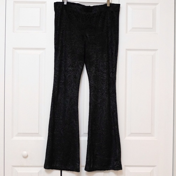 Free People Black Velvet Burnout Damask Brocade Jacquard Velour Flares BOHEMIAN - Picture 1 of 13